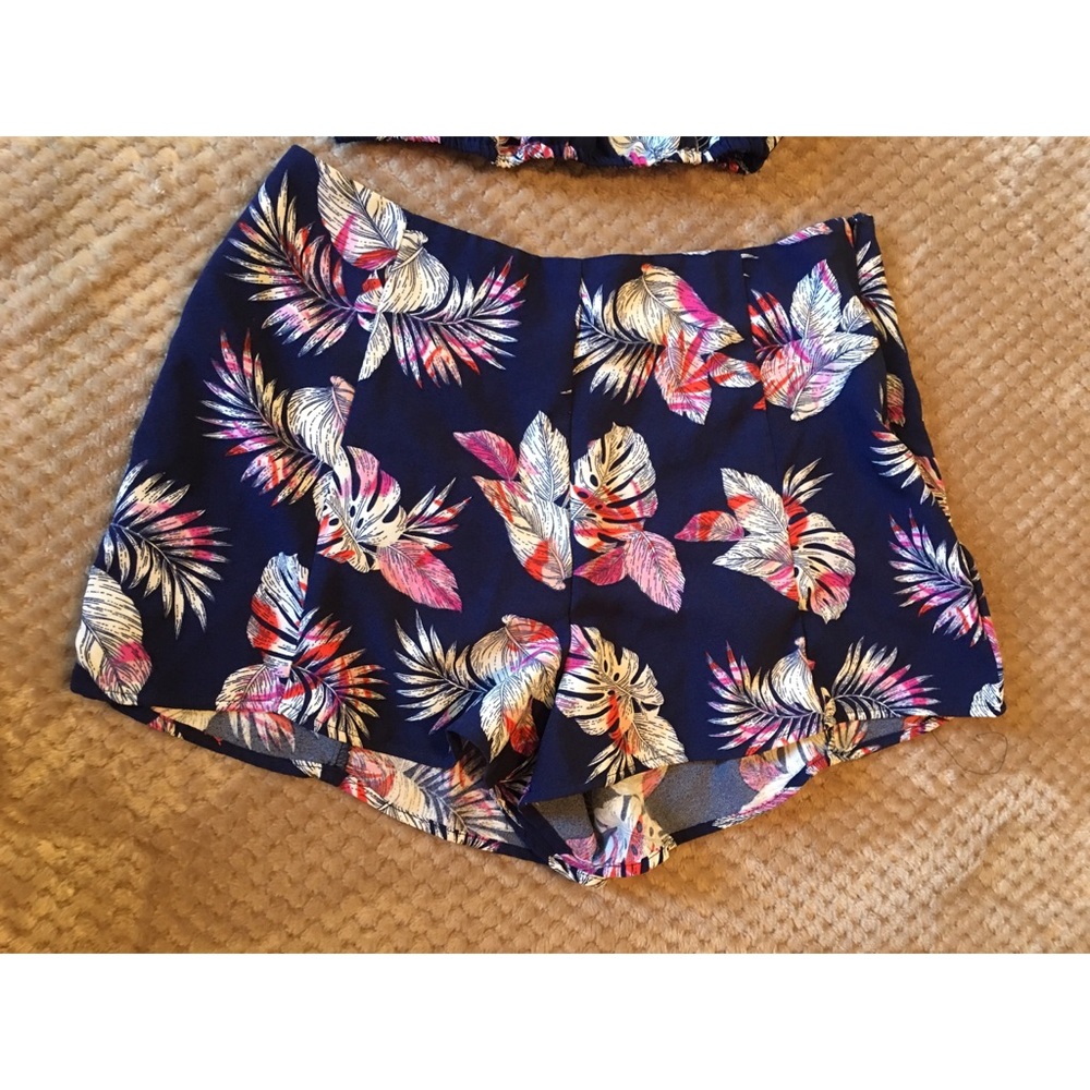 2 piece - Picture 3 of 5